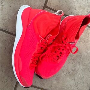 Lululemon Athletics Charge Bright tennis shoes